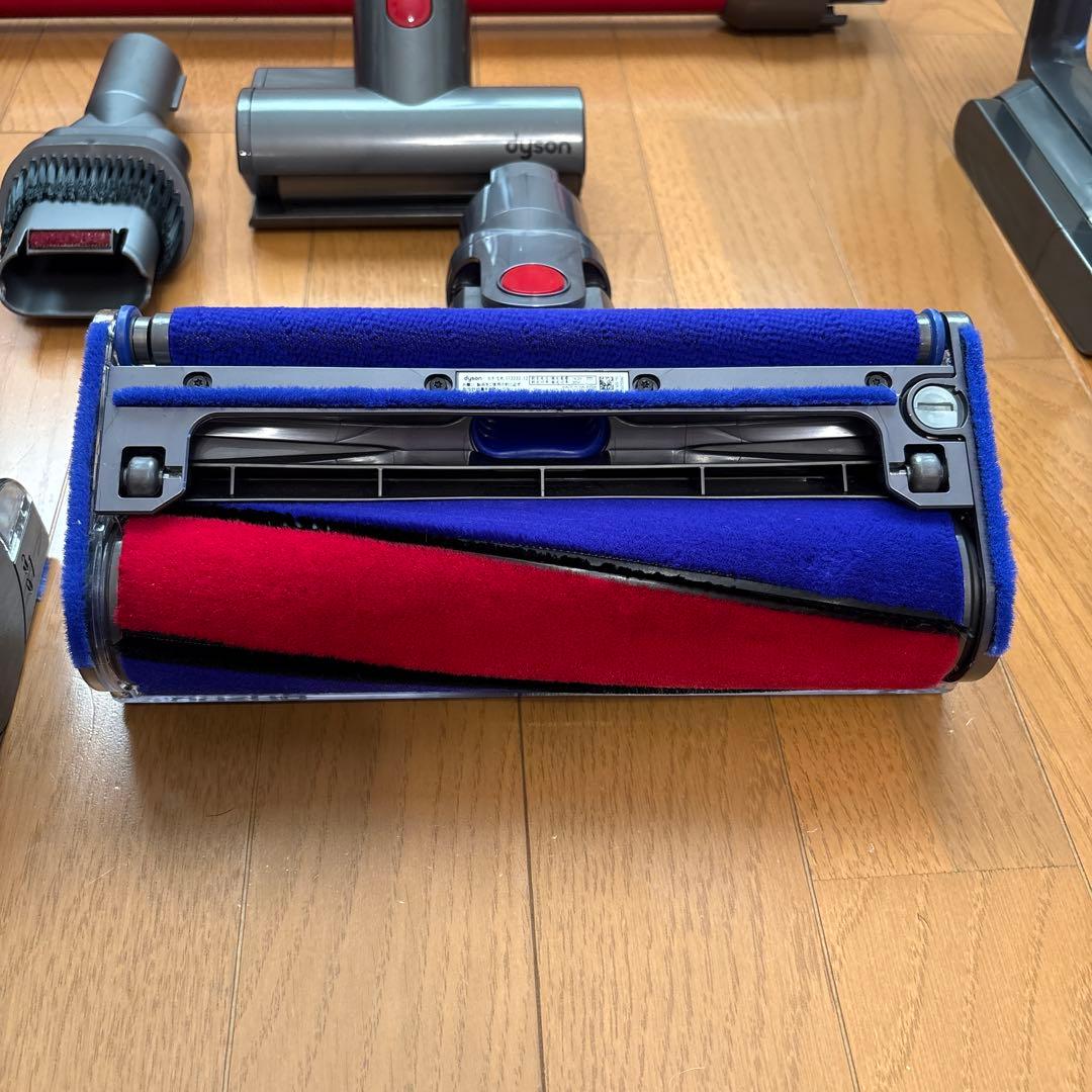ダイソン V11 SV14 美品　スタンド付き　分解洗浄除菌整備済　NO.2