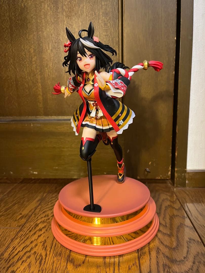 コトブキヤ特典付　1/7スケール【迫る熱に押されて】キタサンブラック フィギュア