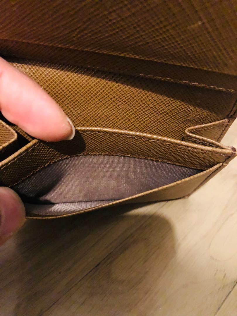 PRADA レザー 名刺入れ