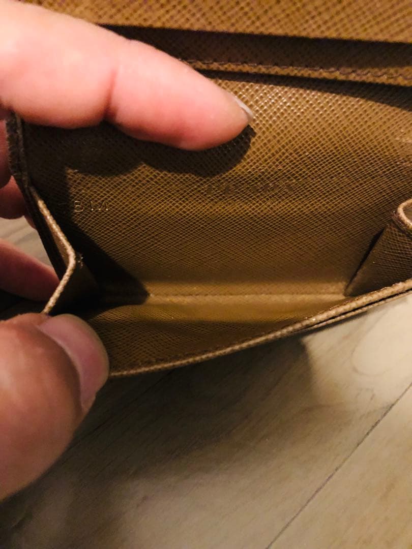 PRADA レザー 名刺入れ