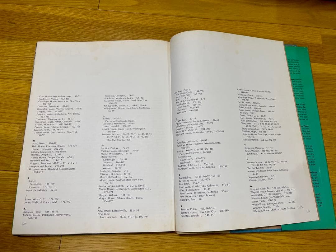 洋書 HOUSES ARCHITECTS DESIGN FOR THEMSELVES