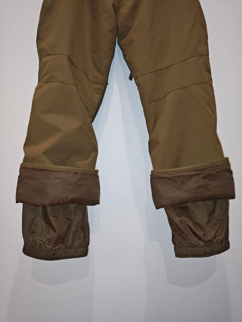 Quiksilver キッズ　スノーボードウェア　上下セット　130cm