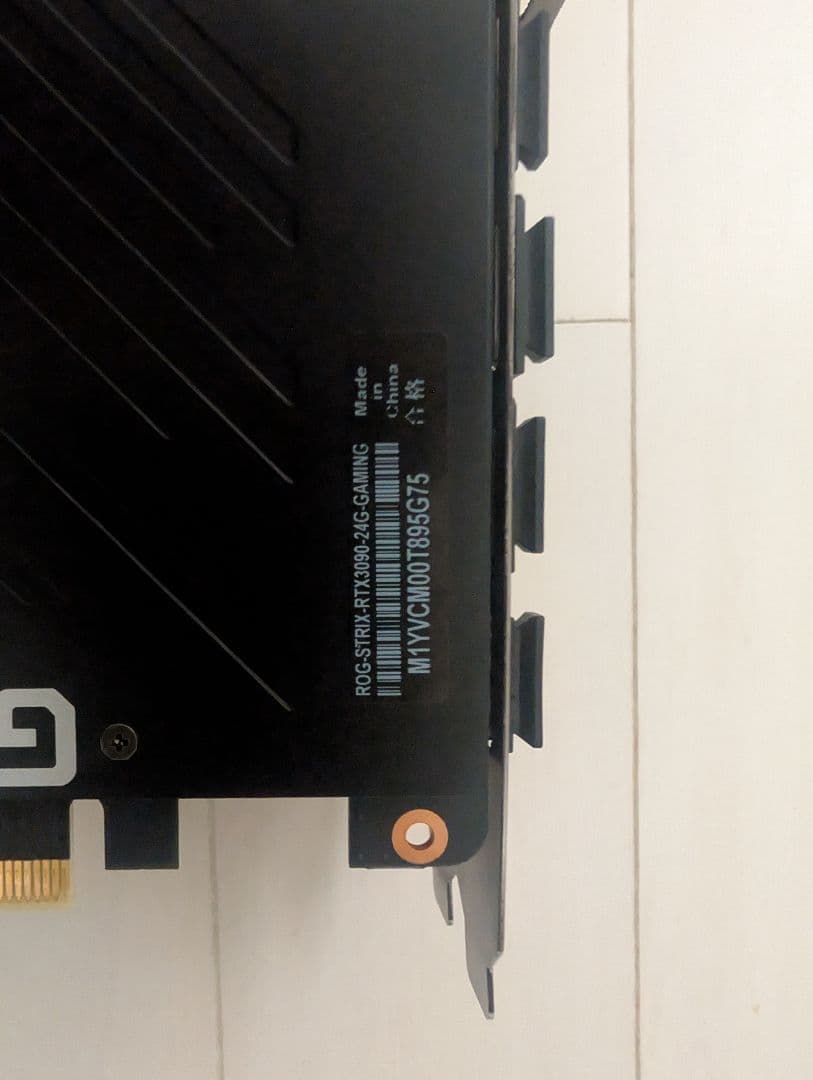 ASUS ROG STRIX RTX 3090 24GB 動作確認済