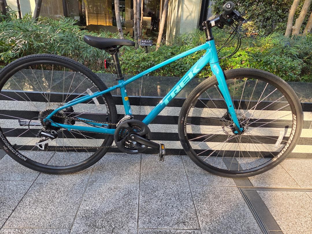 2021 Trek FX 2 クロスバイク、サイズXS