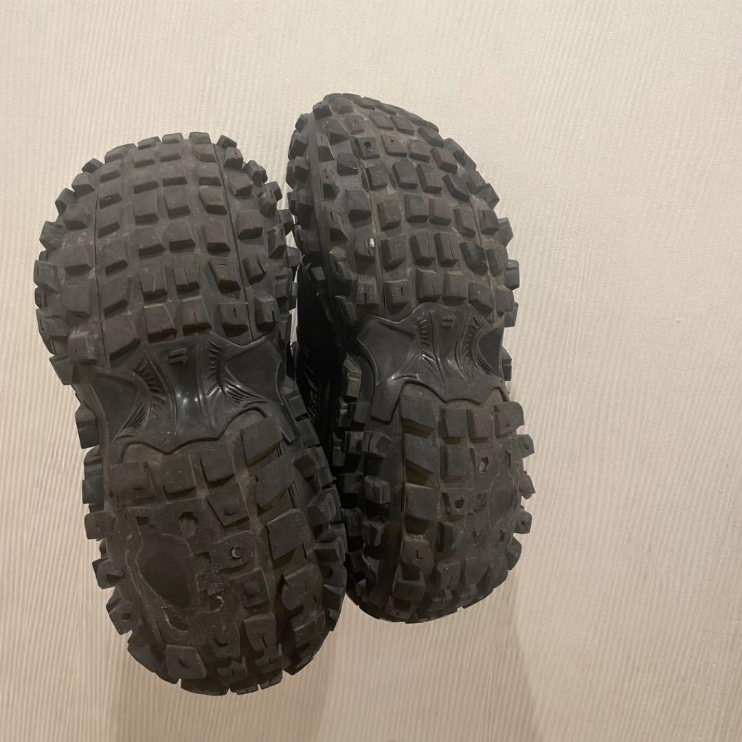 【BALENCIAGA】 バウンサー　ディフェンダー　スニーカー