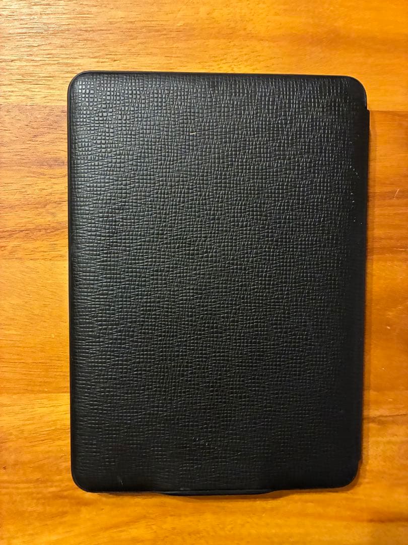 【美品】Kindle Paperwhite 第7世代　ケース、ケーブル、アダプタ