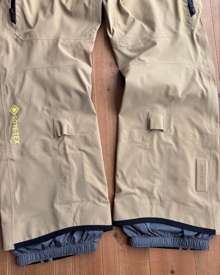 BURTON [ak] フリーバード GORE-TEX 3L ストレッチ ビブ