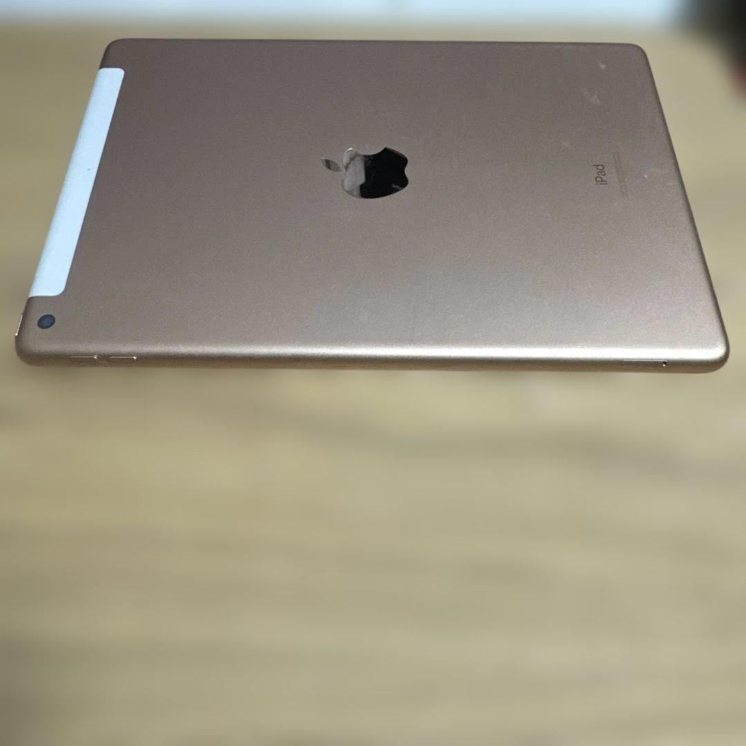 Apple iPad 第7世代 128GB