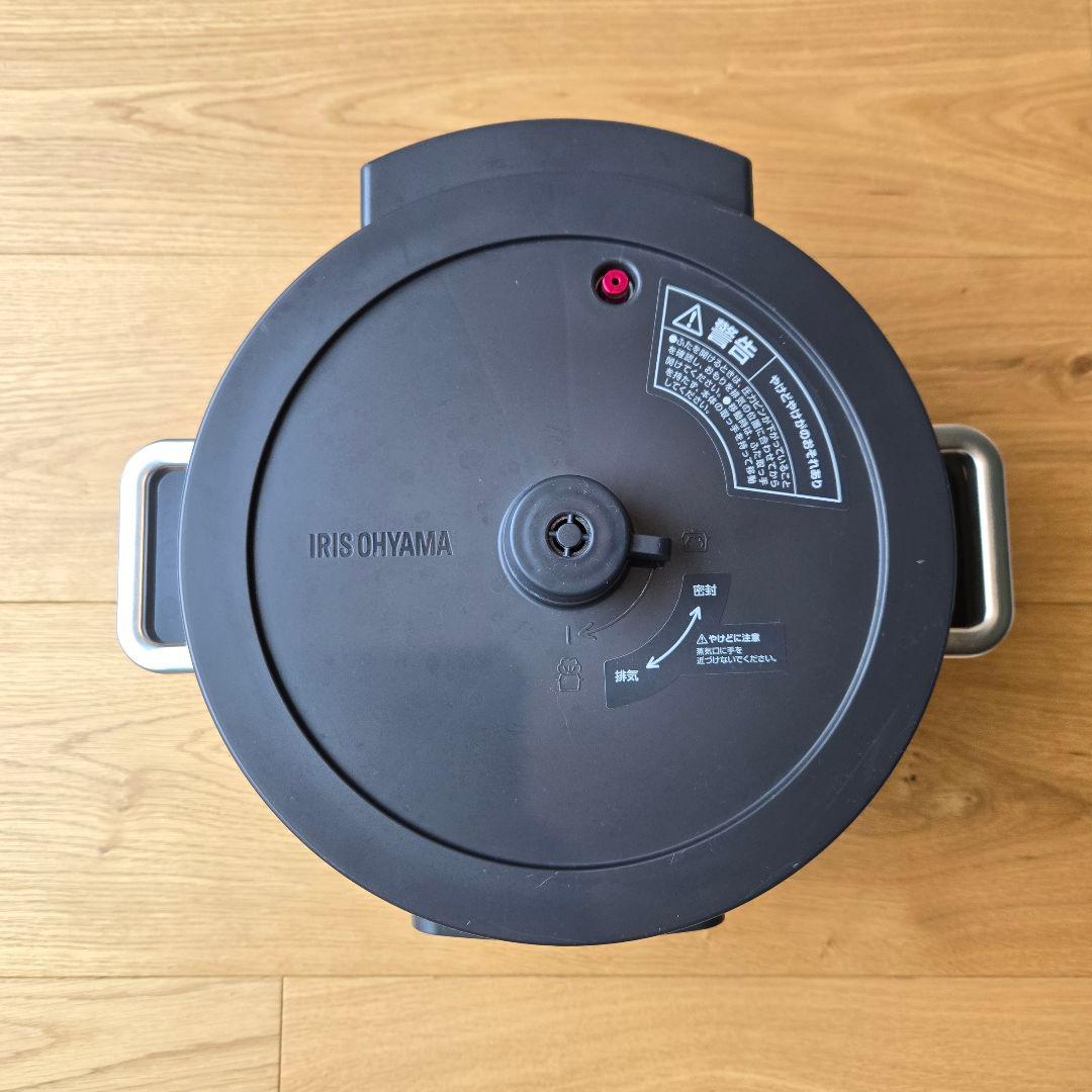 アイリスオーヤマ　電気圧力鍋　KPC-MA4-B　IRIS OHYAMA　４L