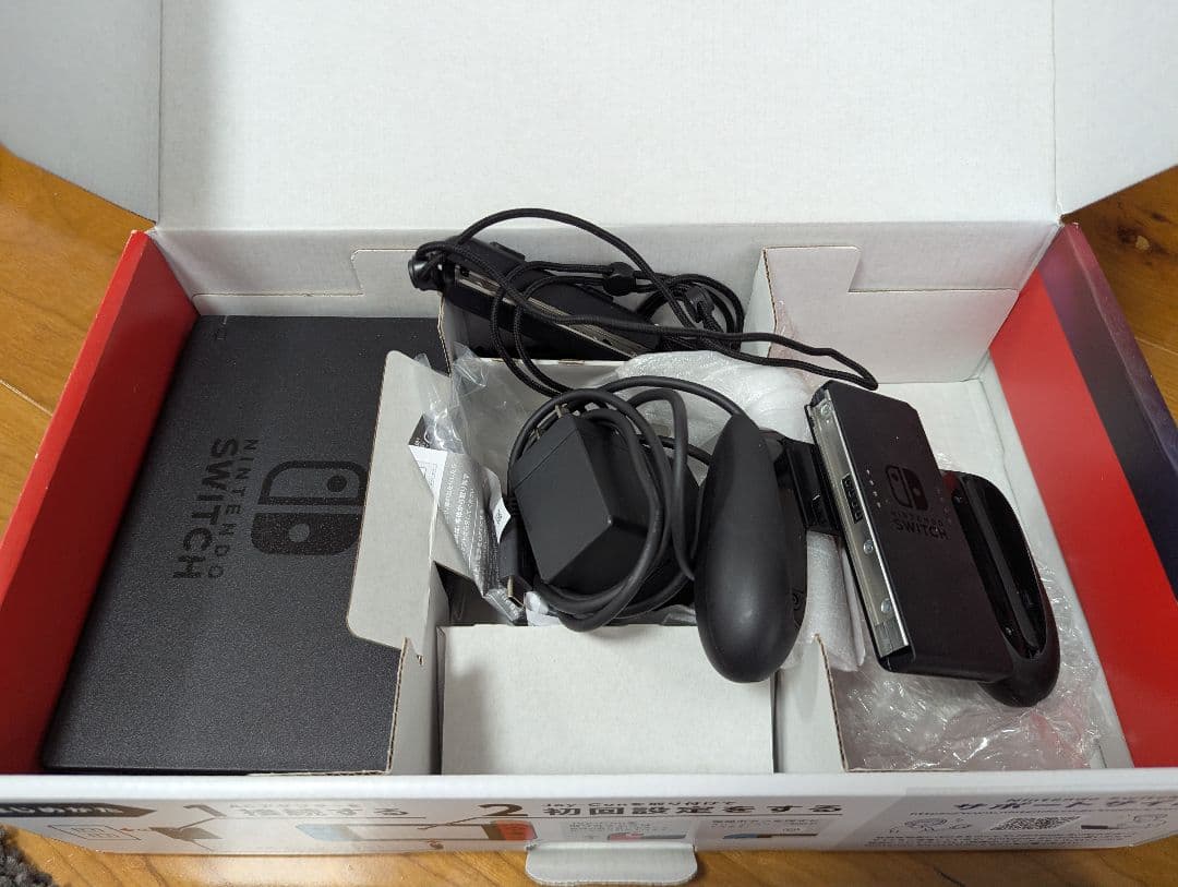 ネ*イ様 Nintendo Switch 本体 赤/青 Joy-Con付き 20