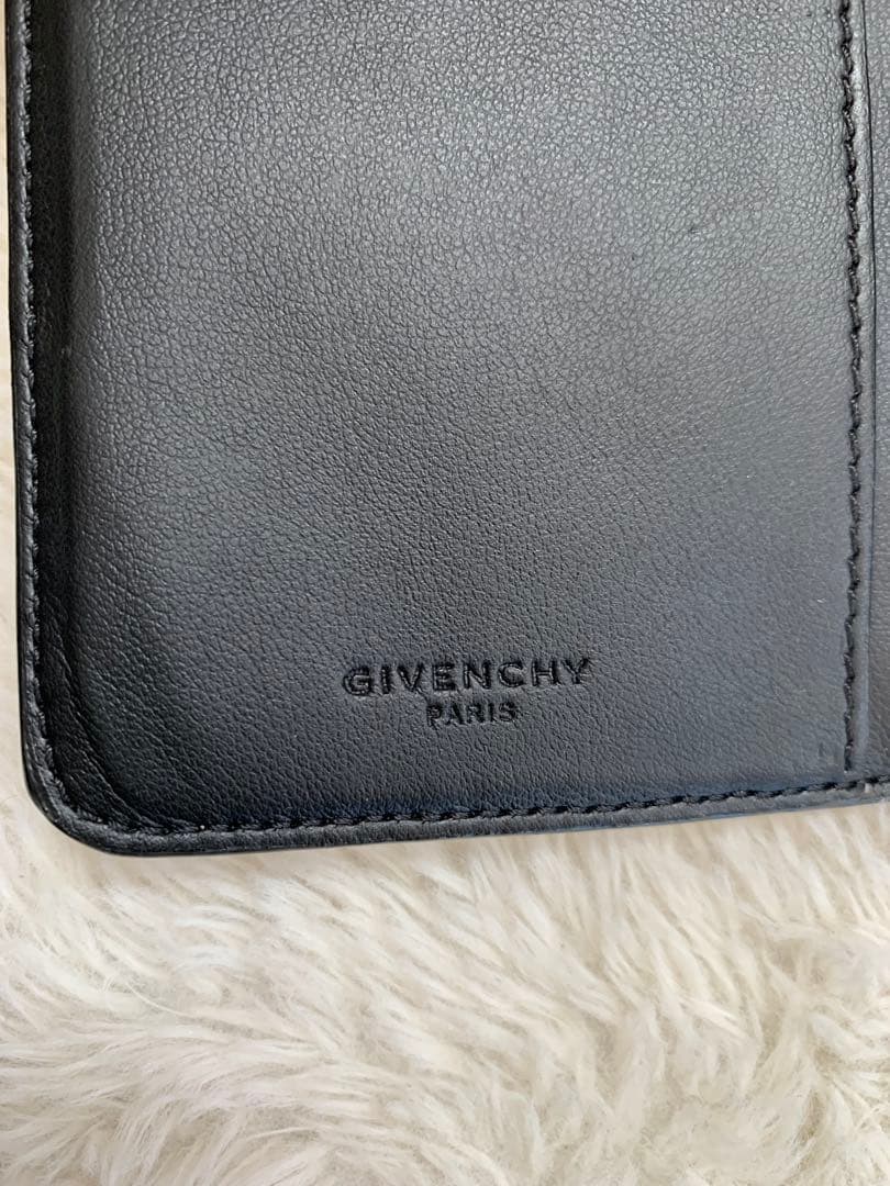 GIVENCHY ジバンシィ　二つ折り財布　黒白モノトーン　雷サンダー　ロゴ
