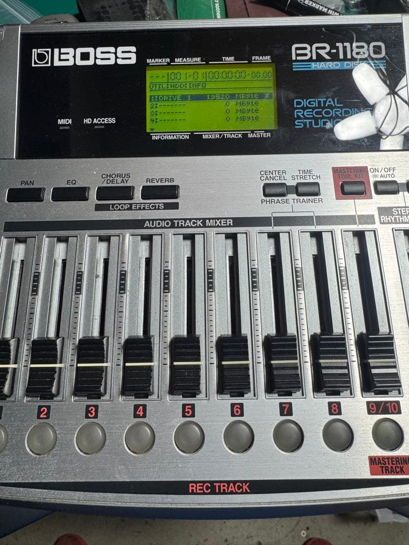 BOSS BR-1180 マルチトラックレコーダー