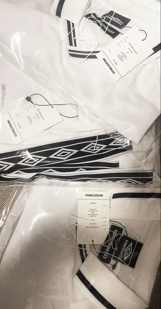 GOD SELECTION XXX×UMBRO 上単品