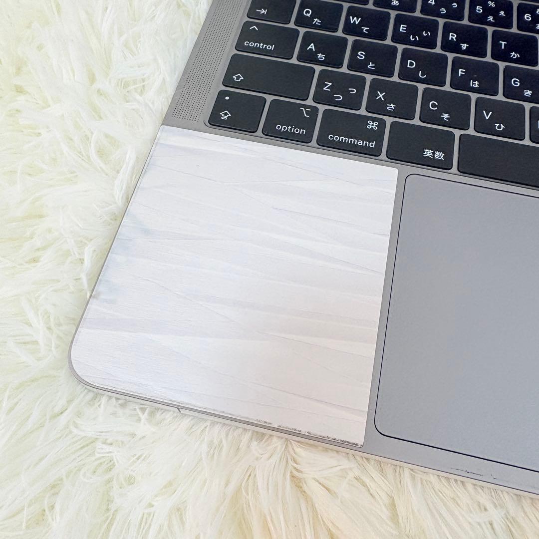 MacBook pro 13インチ2018 メモリ16GB 256GB