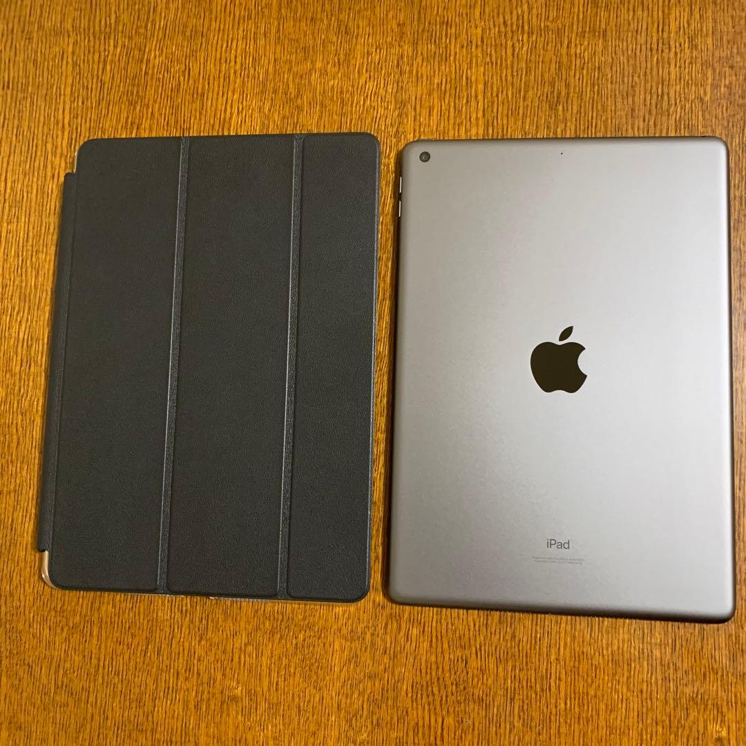 iPad 9世代　純正レザーカバー付き　64GB