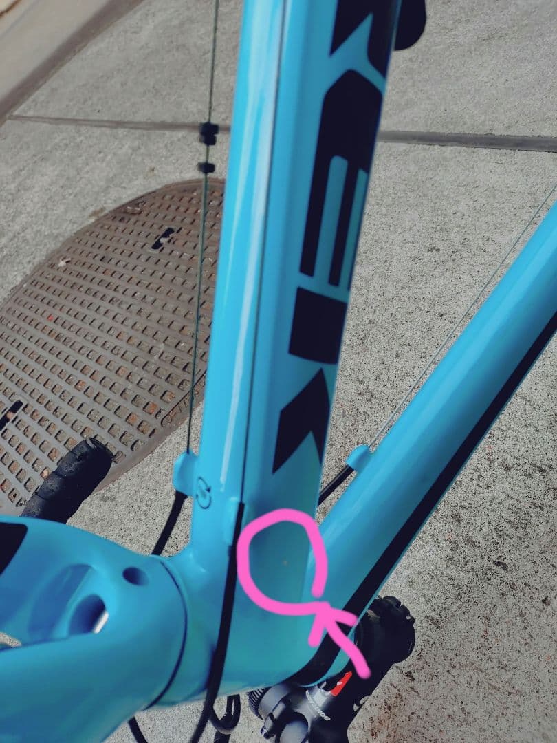 ロードバイク TREK トレック Emonda ALR4 走行少ないです！