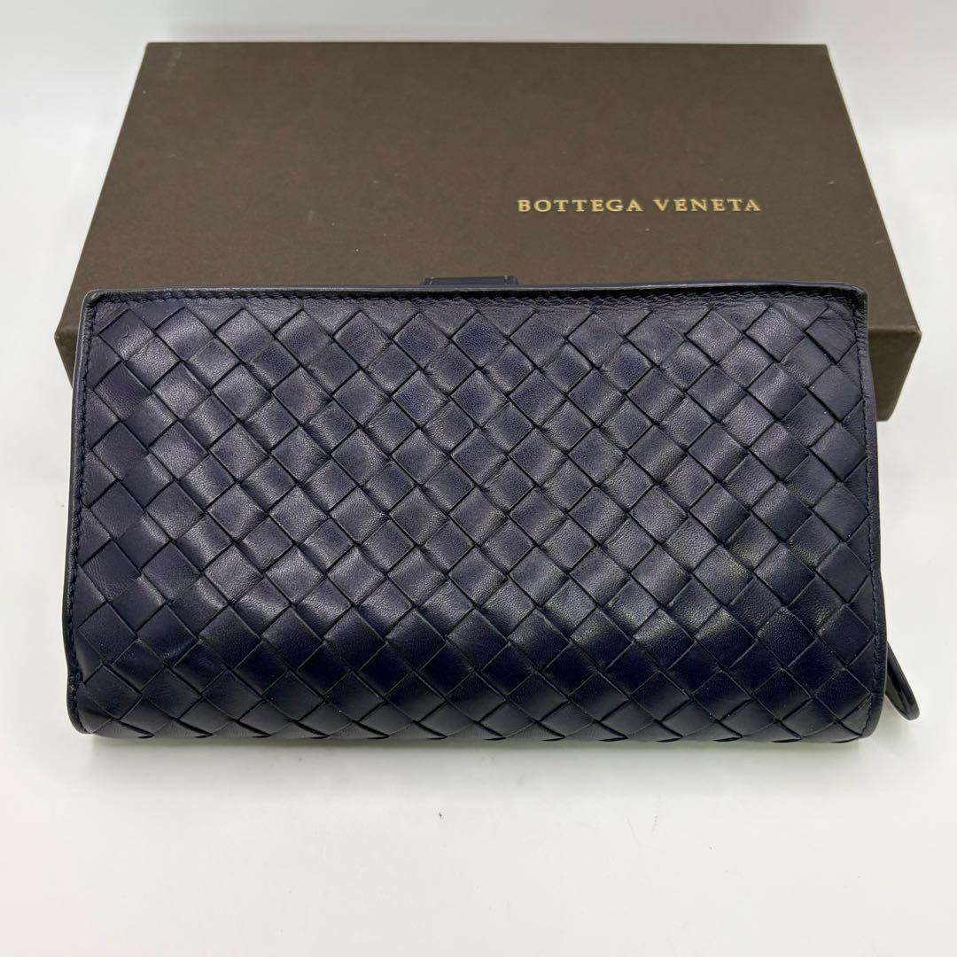 美品！BOTTEGA VENETA☆イントレチャート ２つ折り財布 ネイビー！