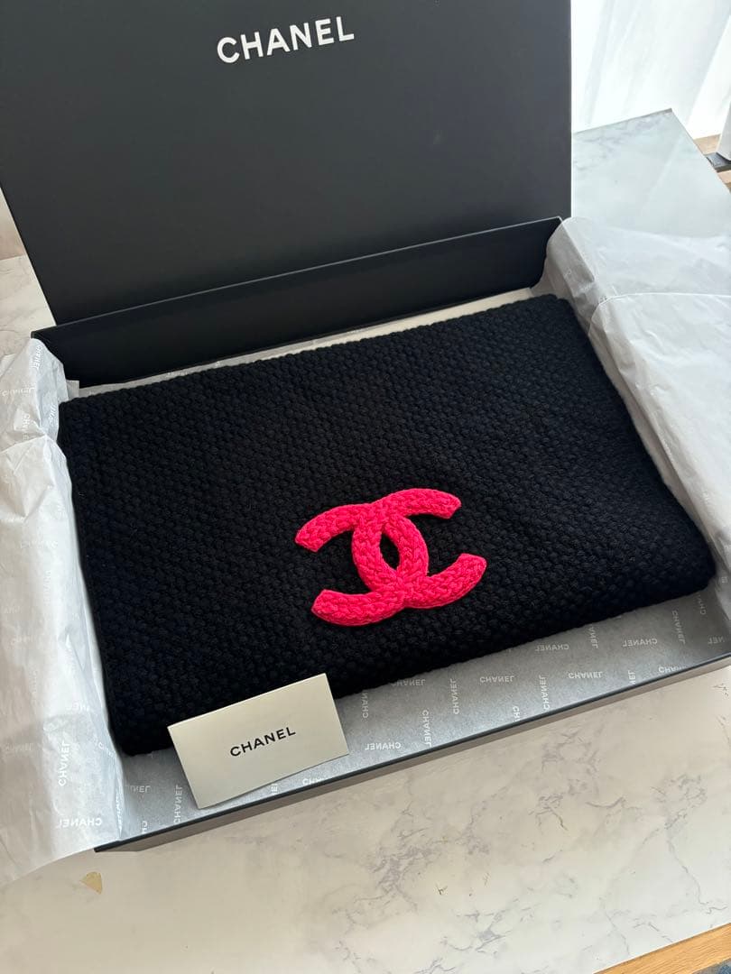 週末5千円引　シャネル マフラー デカココ　CHANEL ストール　ロゴマフラー