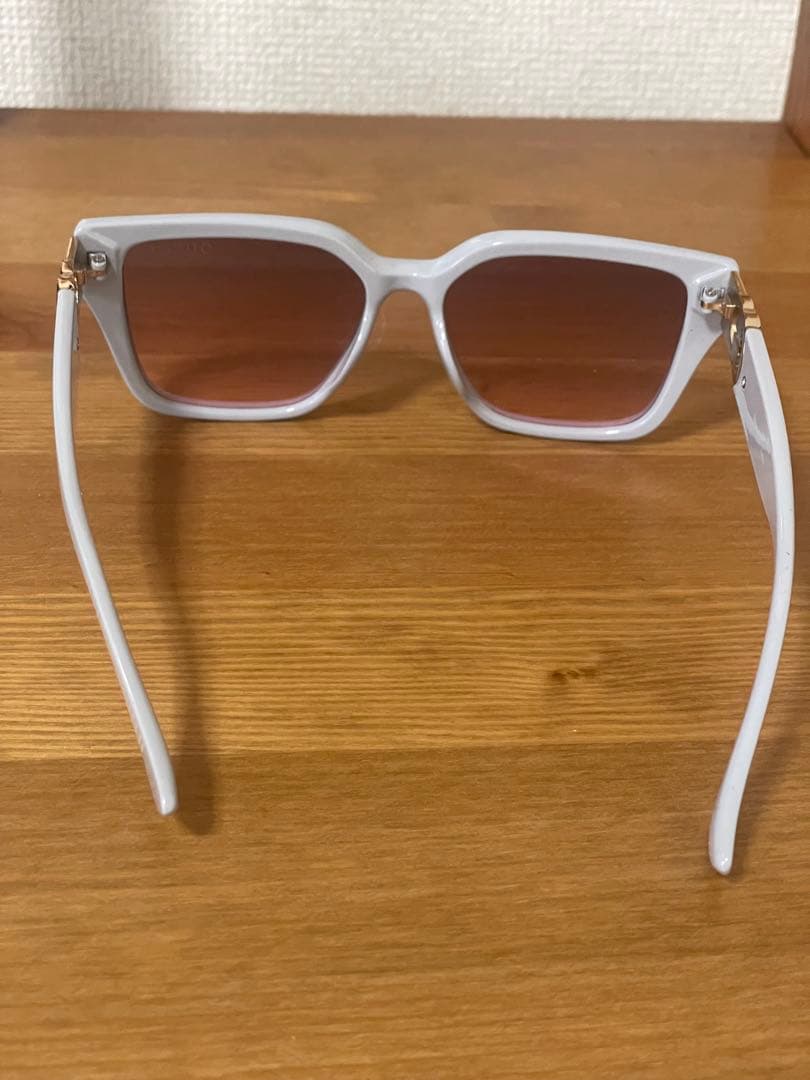 【美品】Gucci サングラス パープルグレー系