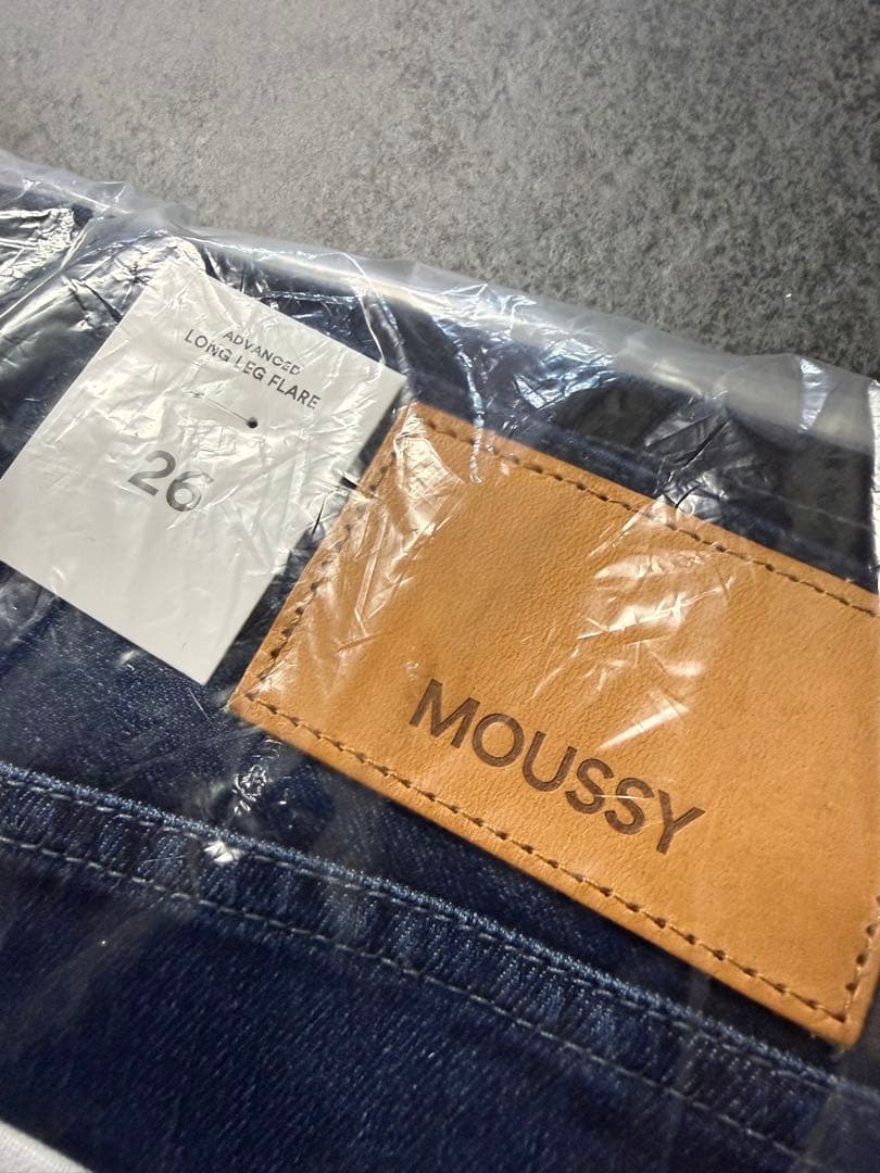 新品未使用MOUSSY ADVANCED LONG LEG フレア 26