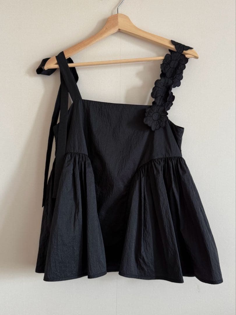 cecilie bahnsen 花モチーフ　トップス