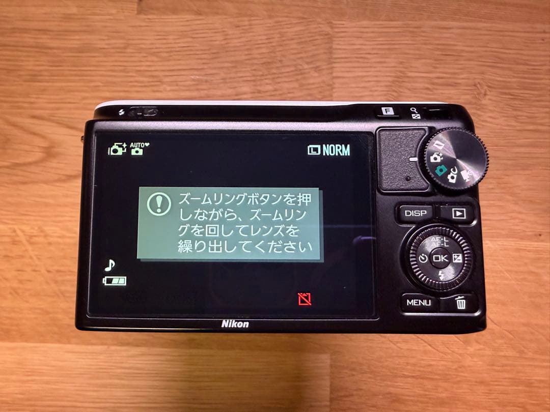 Nikon 1 J2 ホワイト