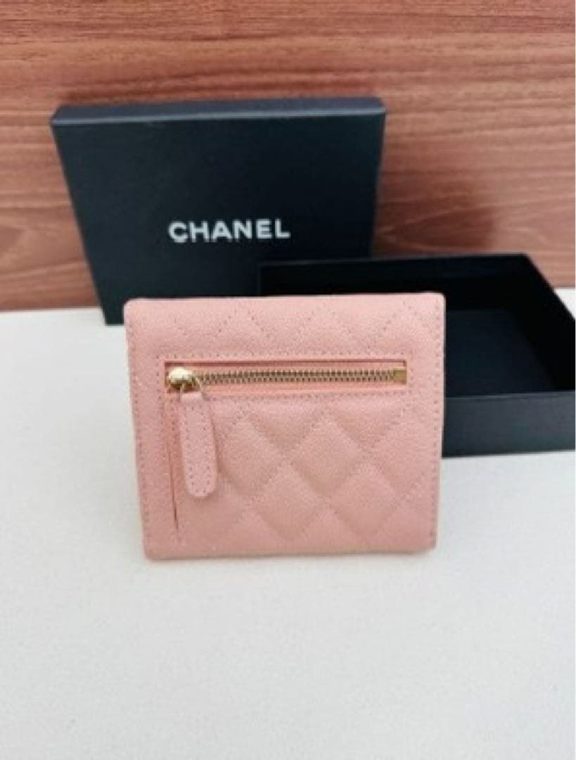 CHANELマトラッセ キャビアスキン 三つ折り財布 ピンク ゴールド