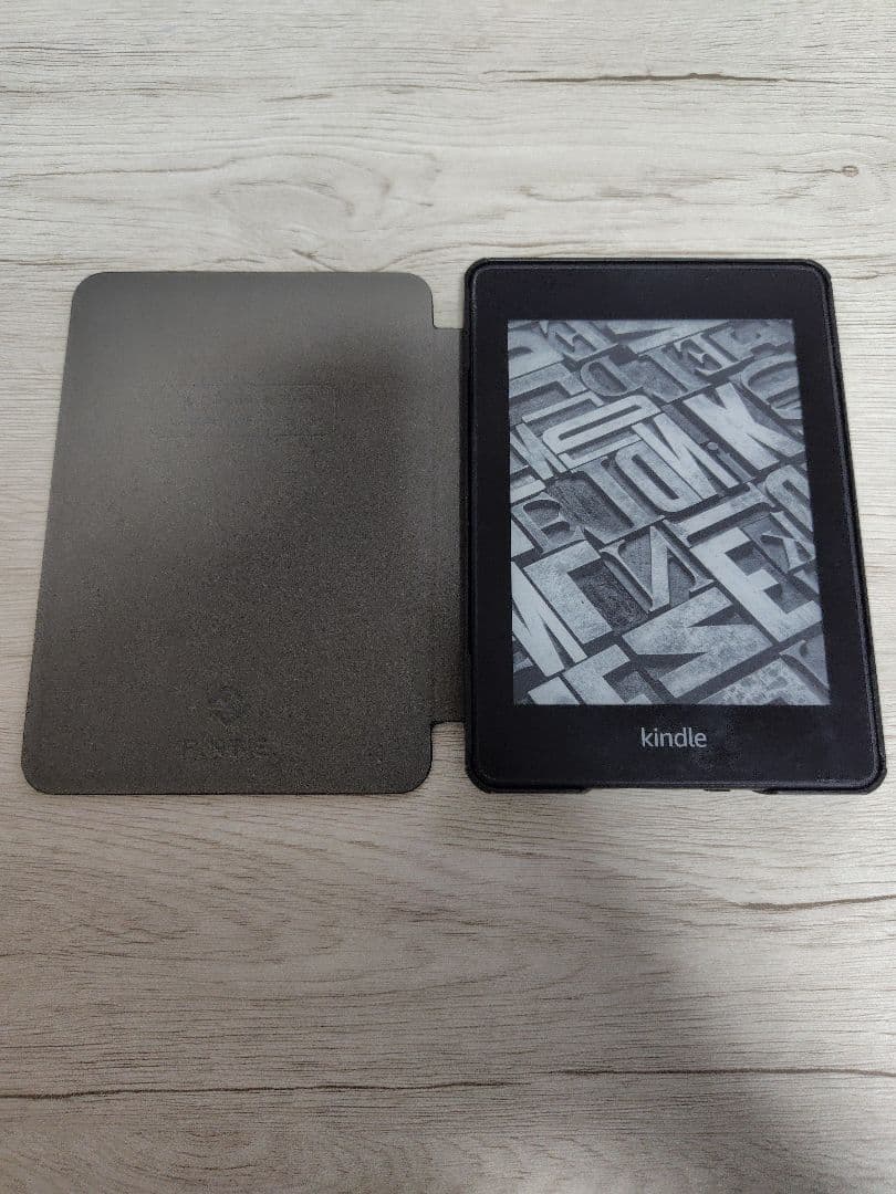 G*y様 Kindle Paperwhite (第10世代) 8GB 保護カバー
