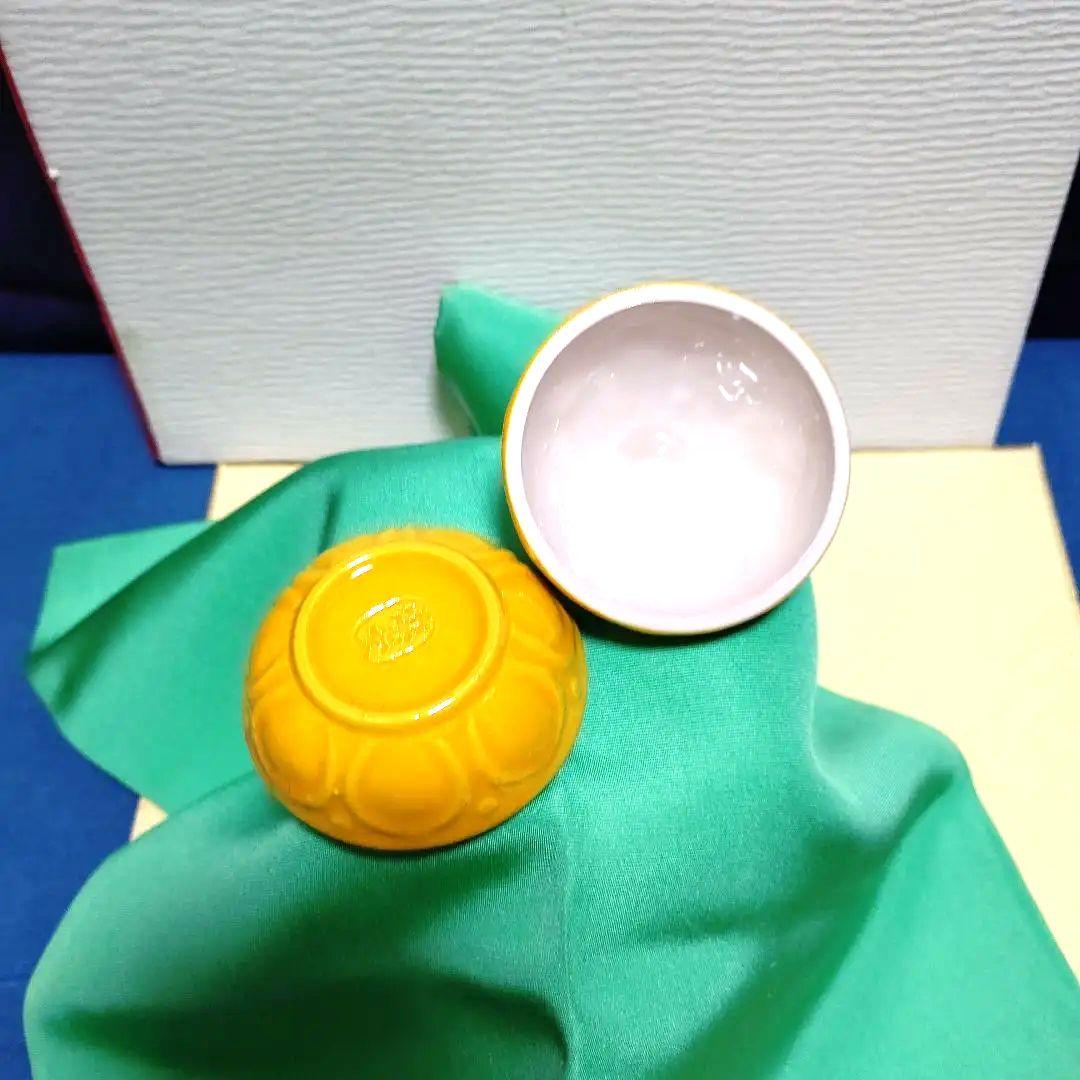 香合、黄コ_チ、蕗のとう、御室窯作