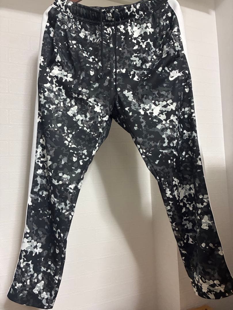 NIKE セットアップ ジャージ 総柄 迷彩 カモフラージュ トラックジャケット