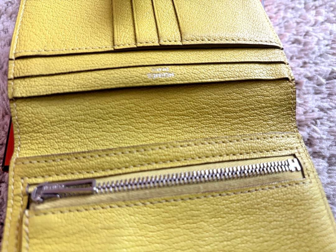 HERMES エルメス ベアン コンパクト