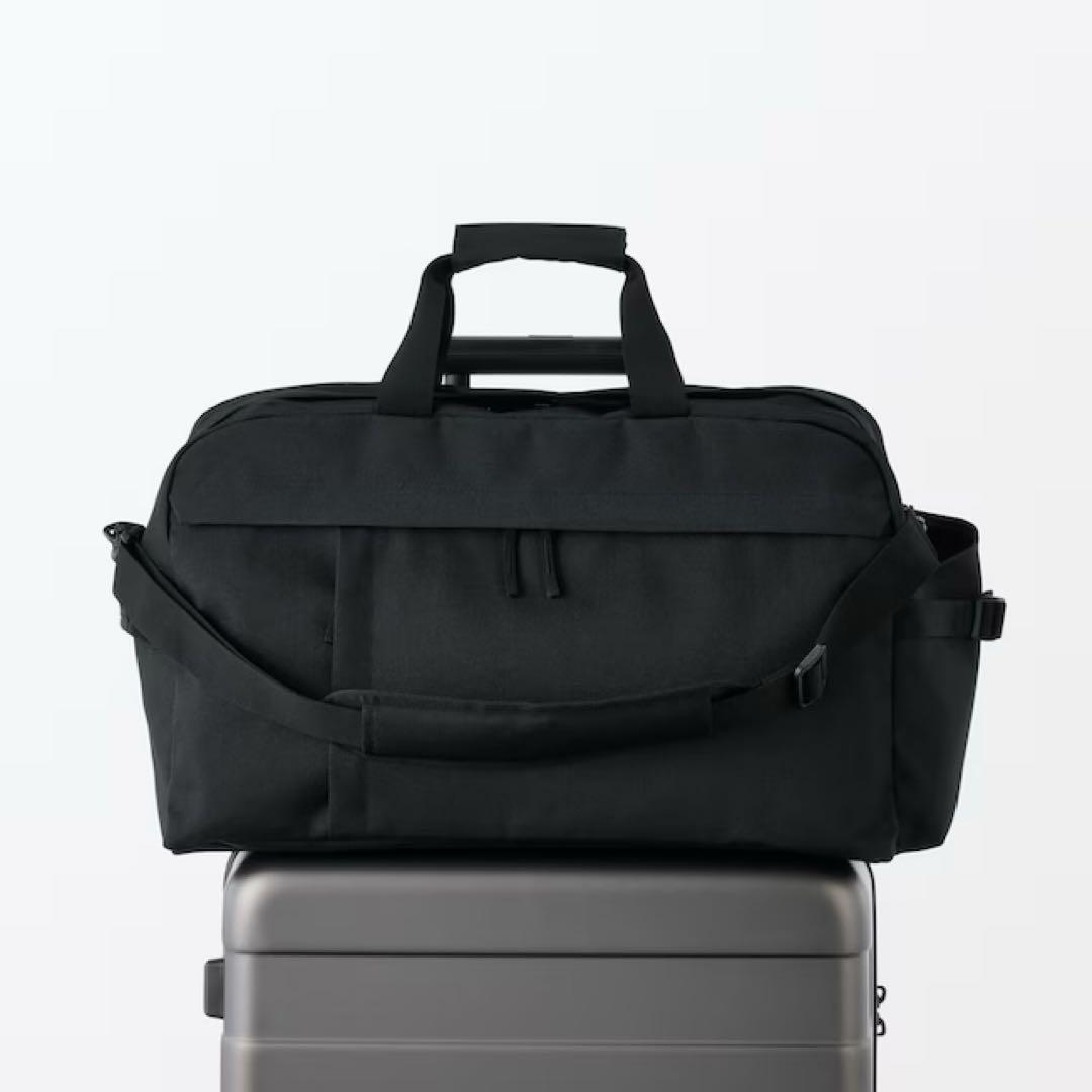 無印良品『新品☆撥水ボストンバッグ ブラック 縦３２×横５０×マチ２３ｃｍ』