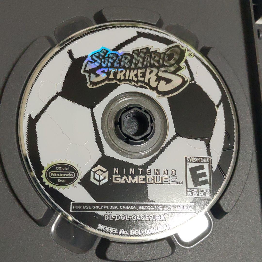 北米版　GCソフト　スーパーマリオストライカーズ