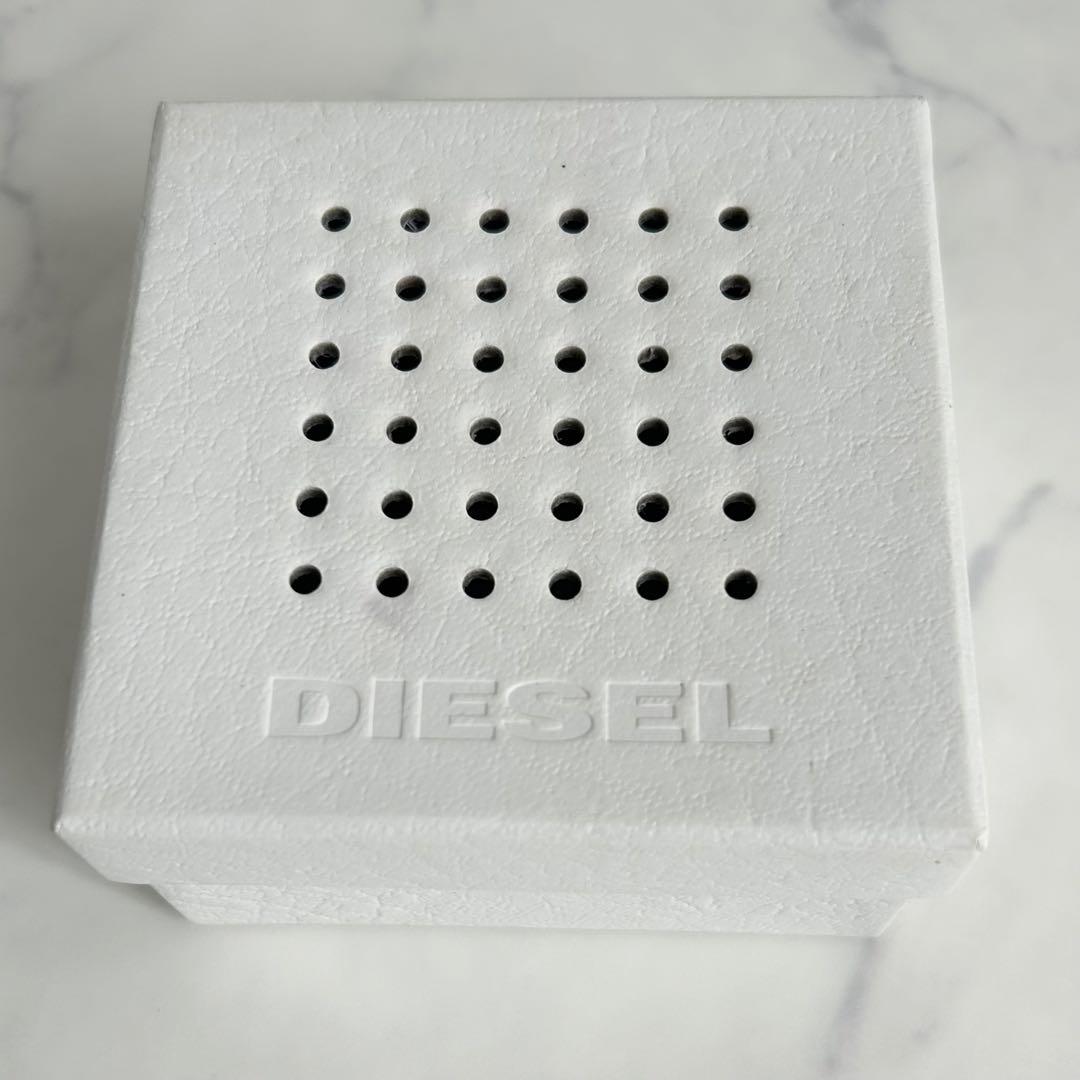 【るい（プロフ必読）】ディーゼル ネックレス ロゴ シルバー　DIESEL