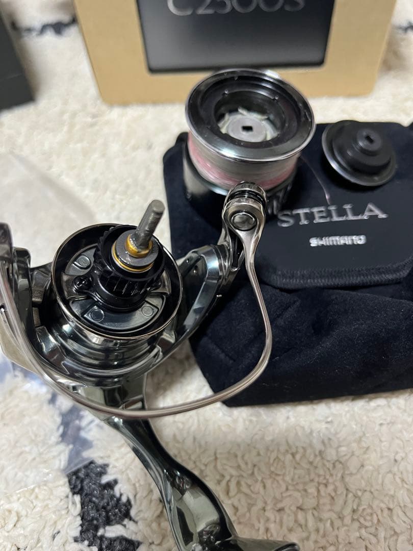 りき　シマノ22ステラC2500S美品　夢屋スタンド付き