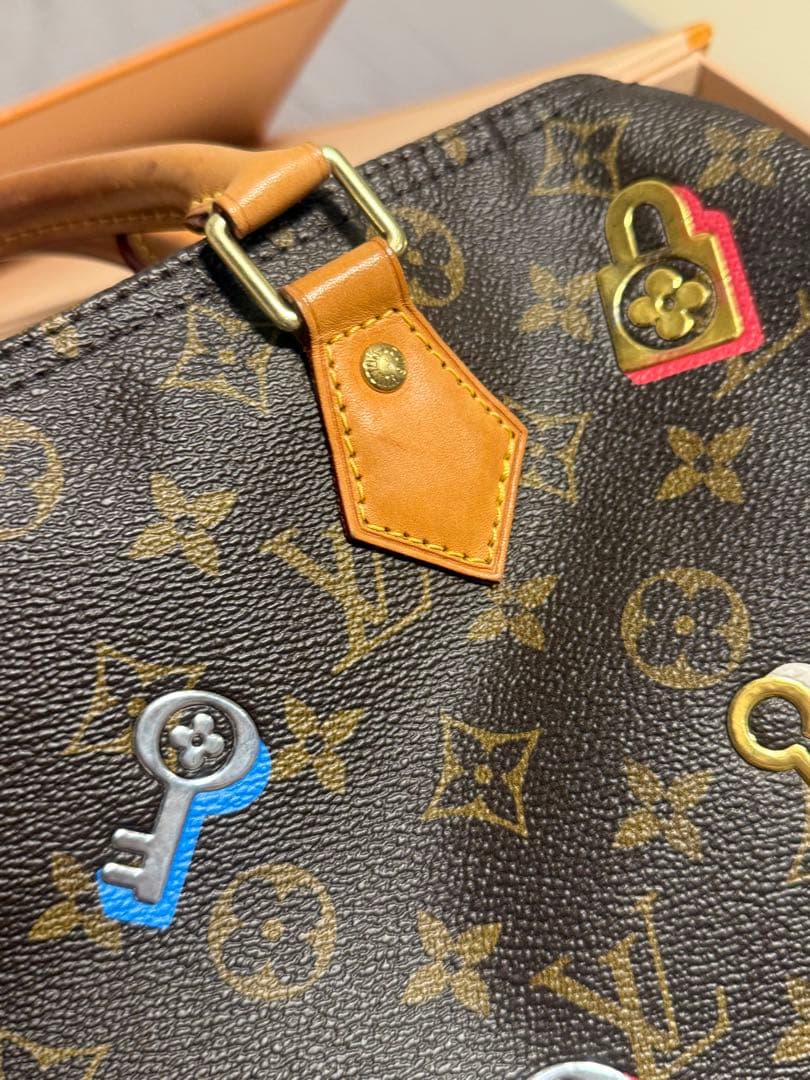 louis vuitton バンドリエール　スピーディ30 ラブロック