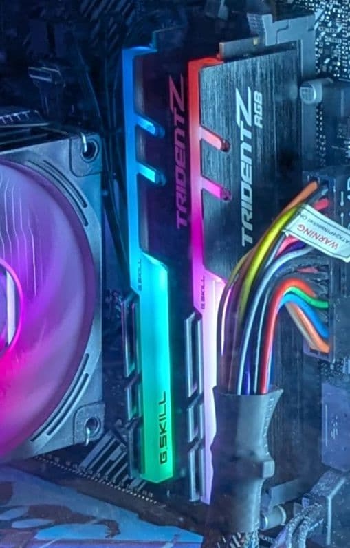 G.SKILL TRIDENT Z DDR4-3600 16GB メモリ