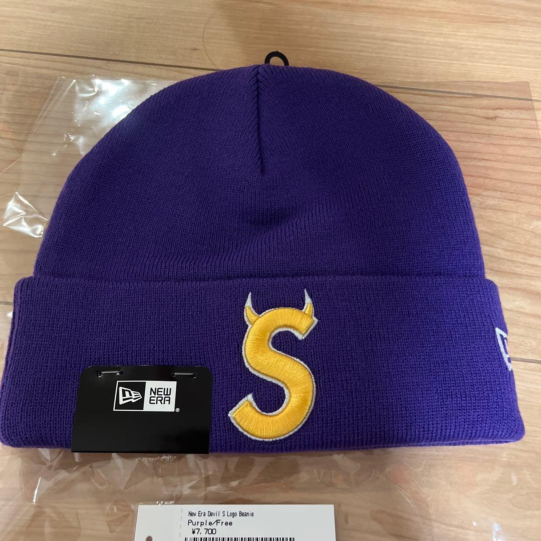 ゆ*き様 supreme New Era Devil S Logo Beanie