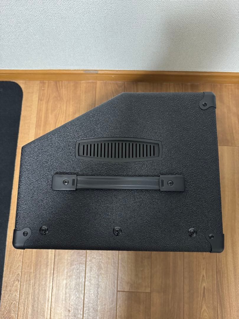 Z Ampeg BA-108 V2 ベースアンプ