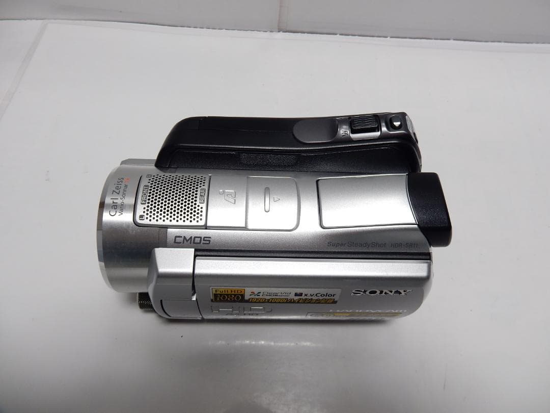 希少　大人気　動作品　ソニー　SONY HDR-SR11 ビデオカメラ 60GB