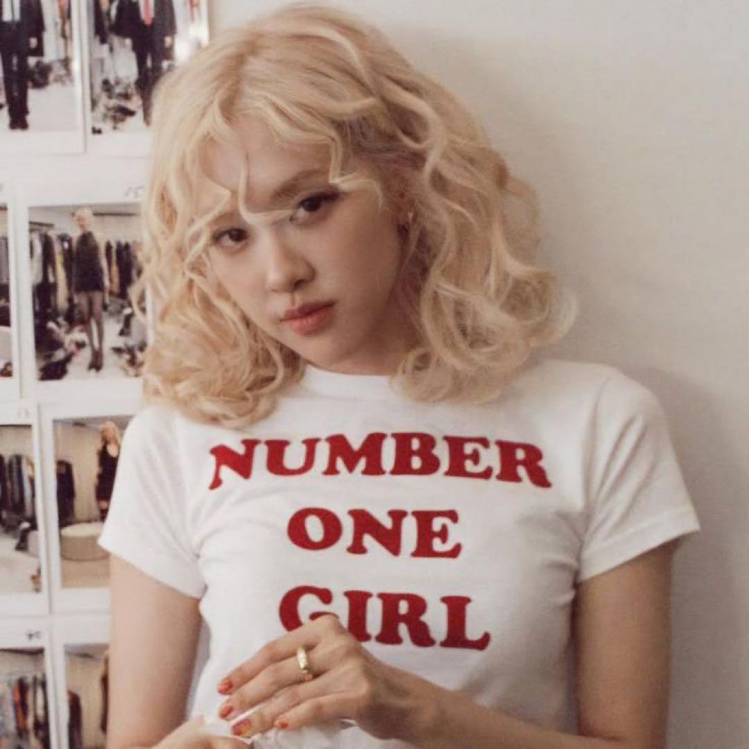 BLACKPINK rose ロゼNUMBER ONE GIRL Tシャツ