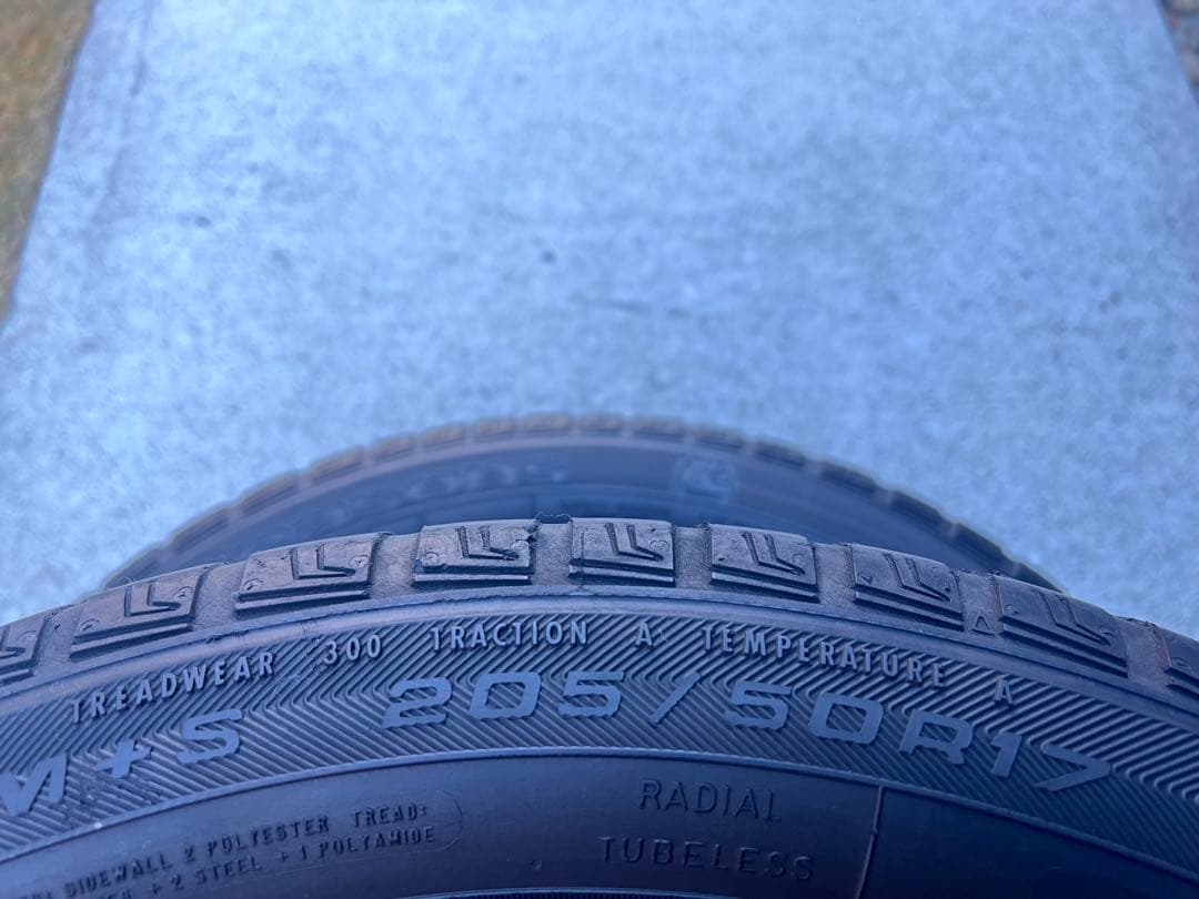 205/50R17タイヤ4本GOODYEAR VECTOR 4SEASONS ①