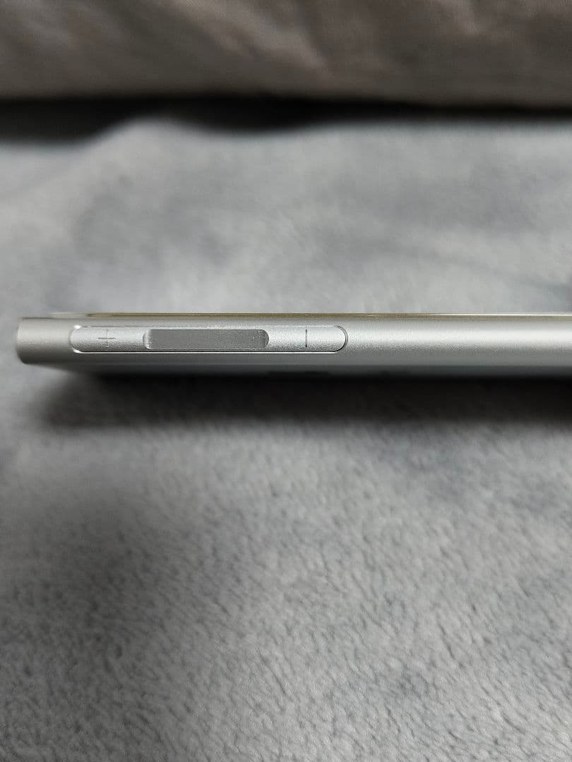 動作品！Apple iPodnano 16GB シルバー