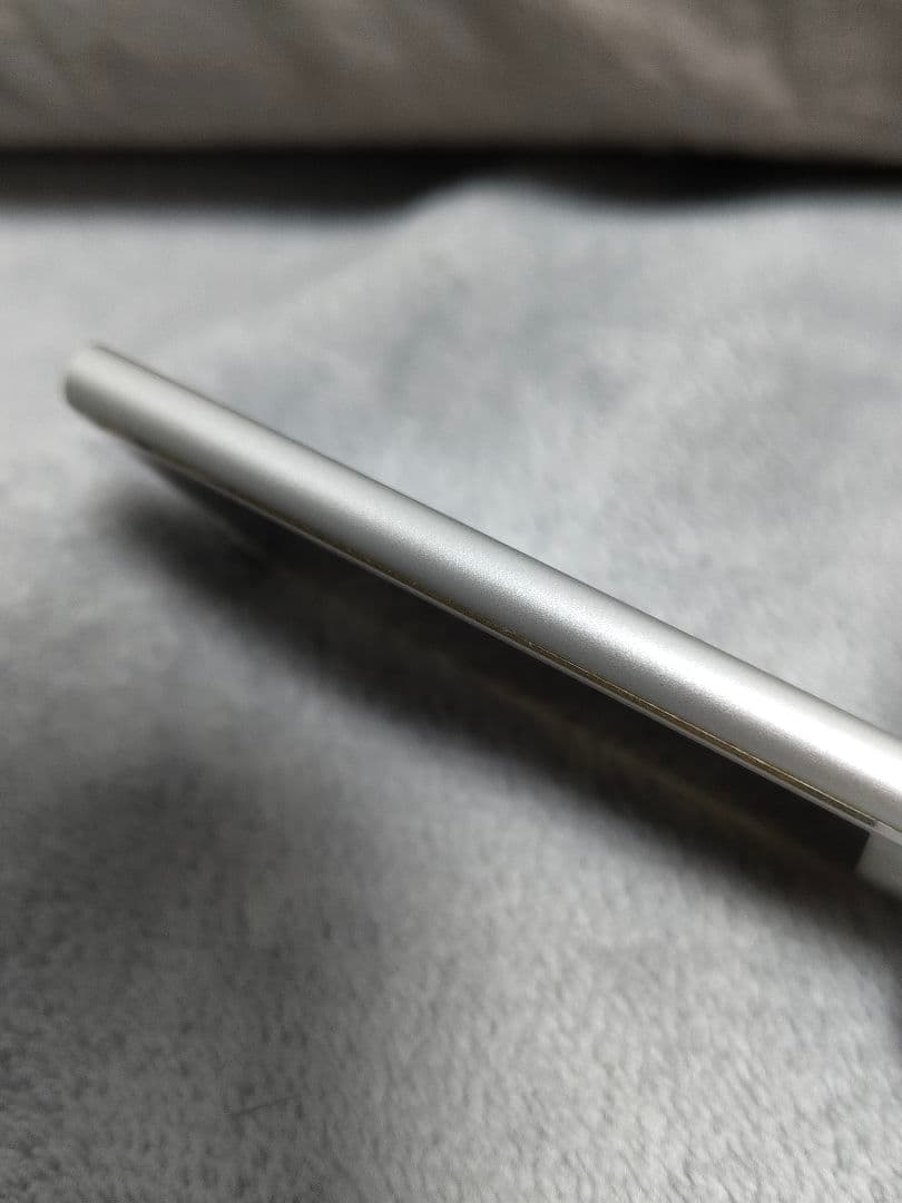 動作品！Apple iPodnano 16GB シルバー