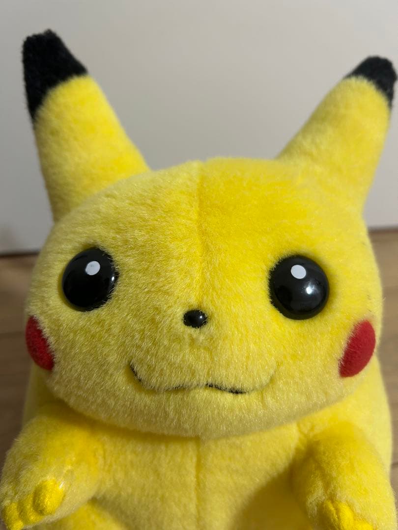 初代　平成レトロ　ピカチュウ おしゃべりぬいぐるみ