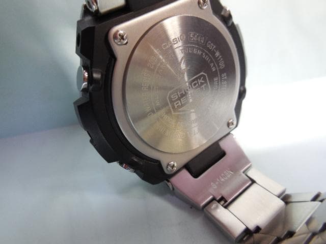 カシオ G-SHOCK GST-W110D-1A9JF 電波ソーラー アナデジ