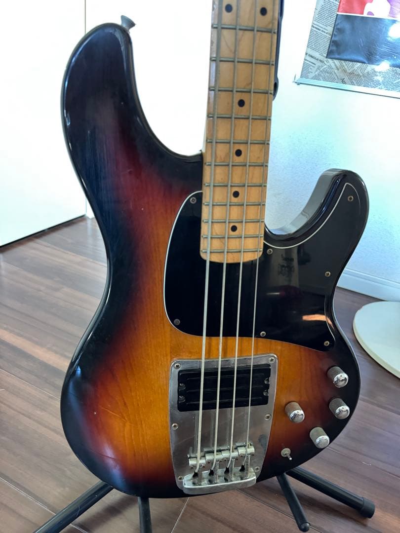 Ibanez ベース ATK series