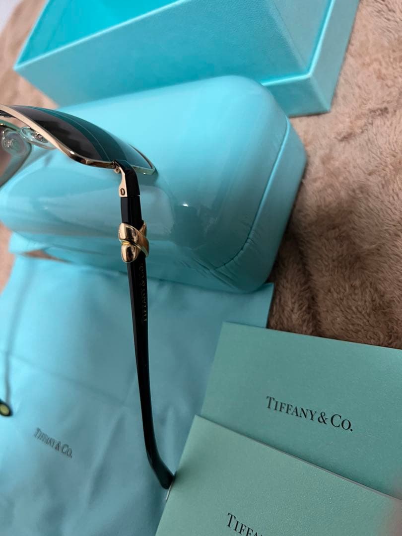 か*ー様 Tiffany & Co. ゴールドフレーム サングラス