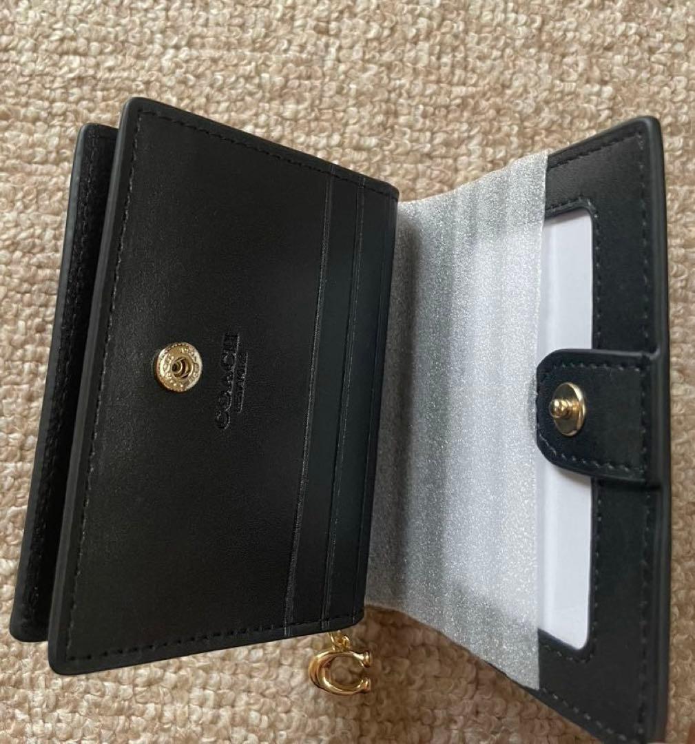 【未使用】COACH ブラック 二つ折り財布