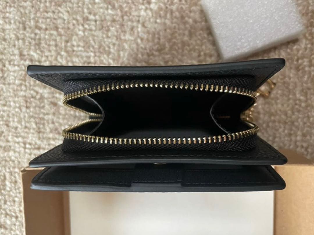 【未使用】COACH ブラック 二つ折り財布